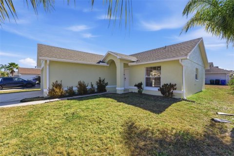 Casa en Kissimmee, Florida 3 dormitorios, 99.22 m2 № 2095398