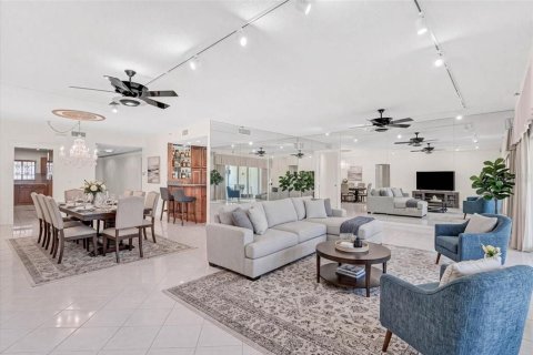Condo in Sarasota, Florida, 3 bedrooms  № 2379407 - photo 7