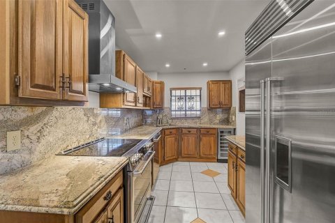 Condo in Sarasota, Florida, 3 bedrooms  № 2379407 - photo 16