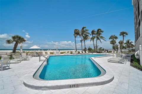 Condo in Sarasota, Florida, 3 bedrooms  № 2379407 - photo 28