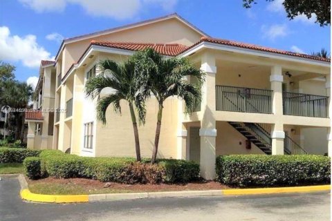 Снять в аренду квартиру в Холливуд, Флорида 1 спальня, 60.39м2, № 1992271 - фото 1