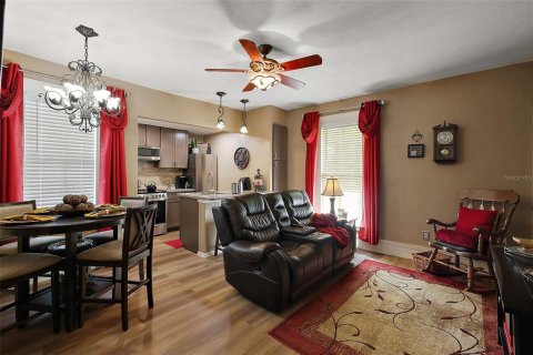 Commercial property in Leesburg, Florida 197.51 sq.m. № 1824139 - photo 14