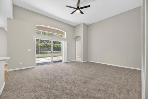 House in Valrico, Florida 5 bedrooms, 257.62 sq.m. № 1871145 - photo 3
