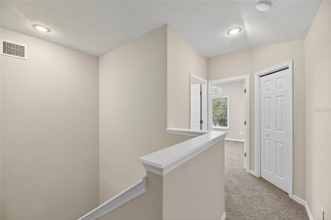 House in Valrico, Florida 5 bedrooms, 257.62 sq.m. № 1871145 - photo 30
