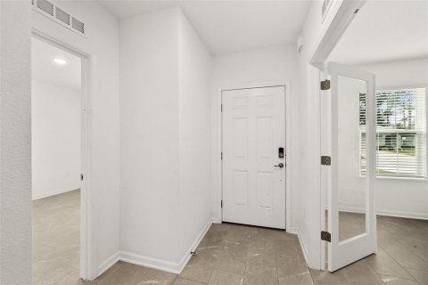 House in Palm Coast, Florida 4 bedrooms, 190.54 sq.m. № 1773693 - photo 4