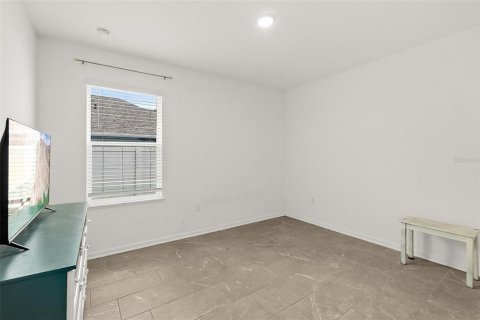 House in Palm Coast, Florida 4 bedrooms, 190.54 sq.m. № 1773693 - photo 12