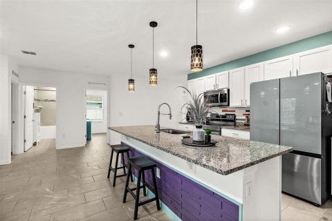 House in Palm Coast, Florida 4 bedrooms, 190.54 sq.m. № 1773693 - photo 8