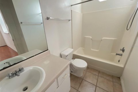Купить кондоминиум в Гейнсвилл, Флорида 8 комнат, 151.34м2, № 2098967 - фото 19