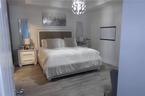 Adosado en venta en Winter Garden, Florida, 4 dormitorios, 213.95 m2 № 2197101 - foto 6