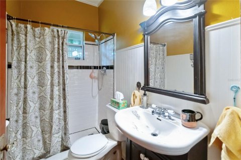 House in Apopka, Florida 3 bedrooms, 209.22 sq.m. № 1899848 - photo 18