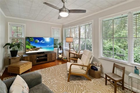 House in Apopka, Florida 3 bedrooms, 209.22 sq.m. № 1899848 - photo 8