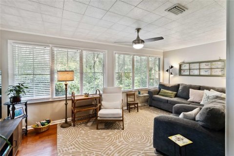 House in Apopka, Florida 3 bedrooms, 209.22 sq.m. № 1899848 - photo 7