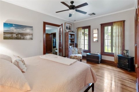 House in Apopka, Florida 3 bedrooms, 209.22 sq.m. № 1899848 - photo 13