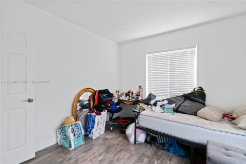 Villa ou maison à vendre à Fort Lauderdale, Floride: 2 chambres, 71.72 m2 № 1961421 - photo 19