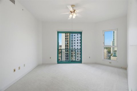 Copropriété à vendre à Saint Petersburg, Floride: 3 chambres, 241.55 m2 № 2400207 - photo 29