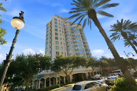 Copropriété à vendre à Saint Petersburg, Floride: 3 chambres, 241.55 m2 № 2400207 - photo 3