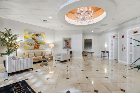 Copropriété à vendre à Saint Petersburg, Floride: 3 chambres, 241.55 m2 № 2400207 - photo 7