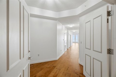 Copropriété à vendre à Saint Petersburg, Floride: 3 chambres, 241.55 m2 № 2400207 - photo 8