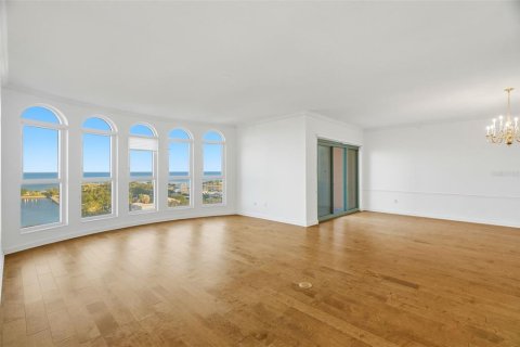 Copropriété à vendre à Saint Petersburg, Floride: 3 chambres, 241.55 m2 № 2400207 - photo 20