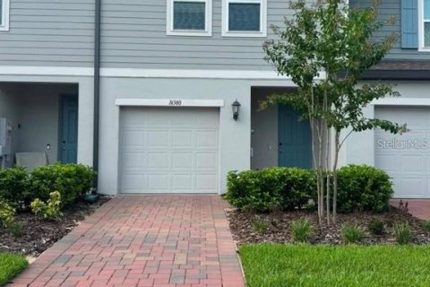 Touwnhouse à louer à Clermont, Floride: 3 chambres, 137.96 m2 № 2359398 - photo 2