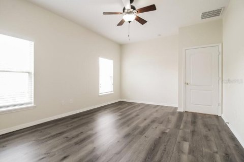 Villa ou maison à louer à Sanford, Floride: 3 chambres, 162.67 m2 № 2419559 - photo 9