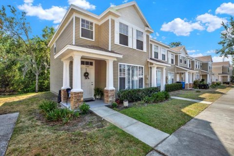 Adosado en venta en Seffner, Florida, 2 dormitorios, 116.31 m2 № 1650974 - foto 2