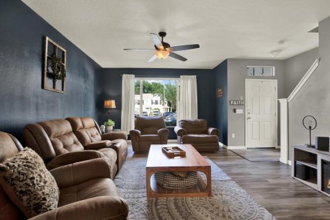 Adosado en venta en Seffner, Florida, 2 dormitorios, 116.31 m2 № 1650974 - foto 4