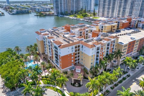 Condo in Sunny Isles Beach, Florida, 3 bedrooms  № 1785842 - photo 5
