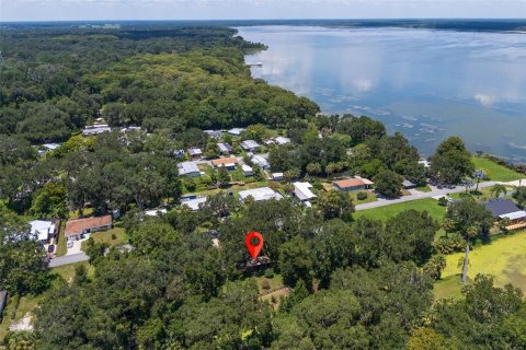 House in Lake Panasoffkee, Florida 2 bedrooms, 142.33 sq.m. № 1854190 - photo 2