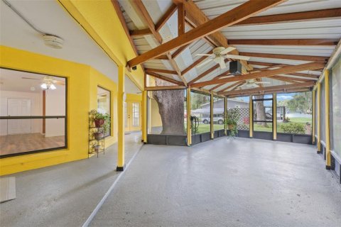 House in Lake Panasoffkee, Florida 2 bedrooms, 142.33 sq.m. № 1854190 - photo 29