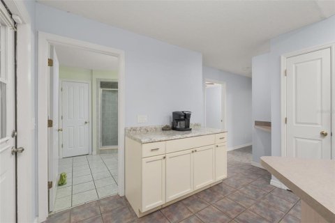 House in Lake Panasoffkee, Florida 2 bedrooms, 142.33 sq.m. № 1854190 - photo 22