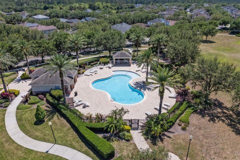 Casa en venta en Orlando, Florida, 4 dormitorios, 231.79 m2 № 1659870 - foto 5