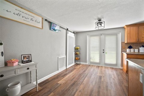 House in Valrico, Florida 3 bedrooms, 111.67 sq.m. № 1796668 - photo 4
