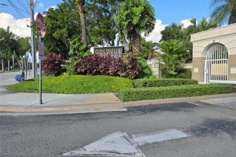 Купить виллу или дом в Дорал, Флорида 3 спальни, 148.18м2, № 1970130 - фото 2