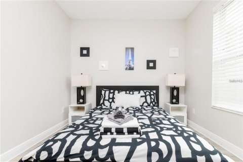 Villa ou maison à vendre à Tampa, Floride: 4 chambres, 234.49 m2 № 2149223 - photo 11