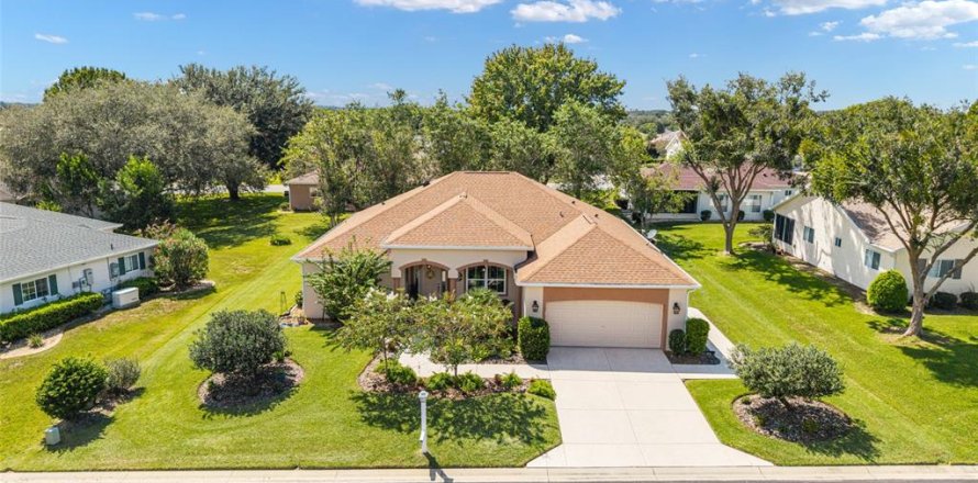 Casa en Summerfield, Florida 2 dormitorios, 195.93 m2 № 2393755