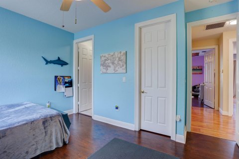 House in Boca Raton, Florida 4 bedrooms, 332.78 sq.m. № 2251531 - photo 26