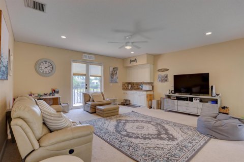 House in Boca Raton, Florida 4 bedrooms, 332.78 sq.m. № 2251531 - photo 21