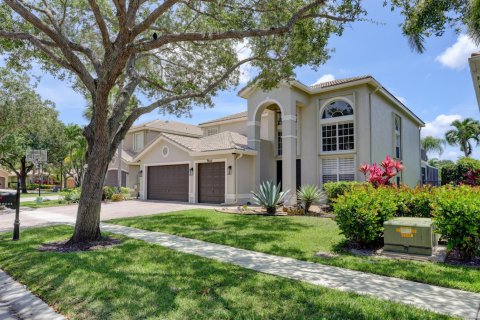 House in Boca Raton, Florida 4 bedrooms, 332.78 sq.m. № 2251531