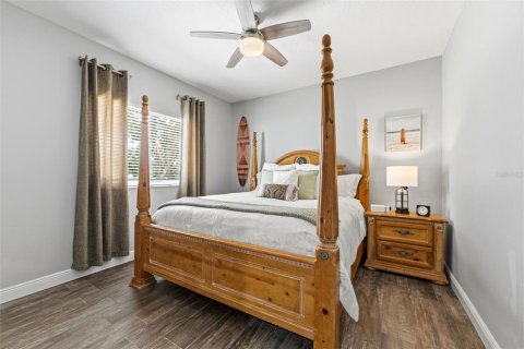 House in Land O' Lakes, Florida 4 bedrooms, 312.06 sq.m. № 2219604 - photo 30