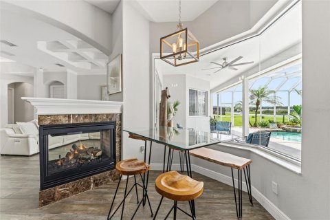 House in Land O' Lakes, Florida 4 bedrooms, 312.06 sq.m. № 2219604 - photo 15