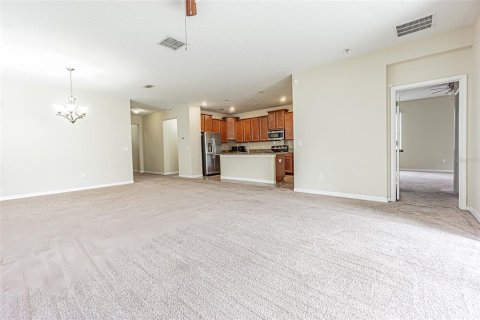 Villa ou maison à louer à Ruskin, Floride: 4 chambres, 188.78 m2 № 2400165 - photo 3