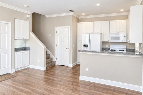 Touwnhouse à louer à Tampa, Floride: 3 chambres, 103.4 m2 № 2381219 - photo 3