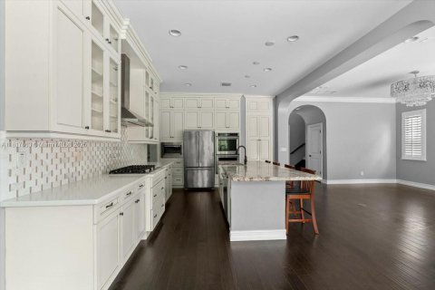 House in Parkland, Florida 5 bedrooms, 275.36 sq.m. № 1779400 - photo 5