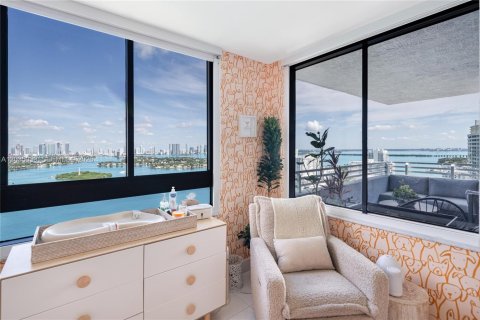 Condominio en venta en Miami Beach, Florida, 2 dormitorios, 117.24 m2 № 2188292 - foto 29