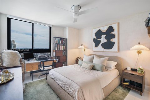 Condominio en venta en Miami Beach, Florida, 2 dormitorios, 117.24 m2 № 2188292 - foto 23