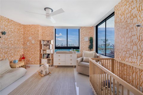 Condominio en venta en Miami Beach, Florida, 2 dormitorios, 117.24 m2 № 2188292 - foto 28