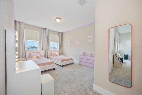 House in Winter Garden, Florida 5 bedrooms, 321.53 sq.m. № 2106698 - photo 30