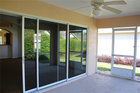 House in Winter Haven, Florida 3 bedrooms, 160.63 sq.m. № 1587401 - photo 21