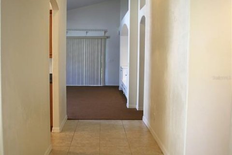 House in Winter Haven, Florida 3 bedrooms, 160.63 sq.m. № 1587401 - photo 4